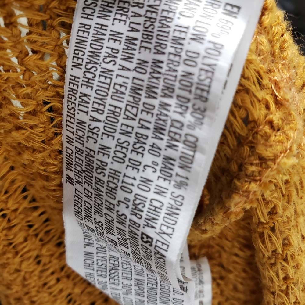 Forever 21 Hooded Knit Crop Sweater - Picture 5 of 5